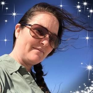 Meet your Posher, Louisa